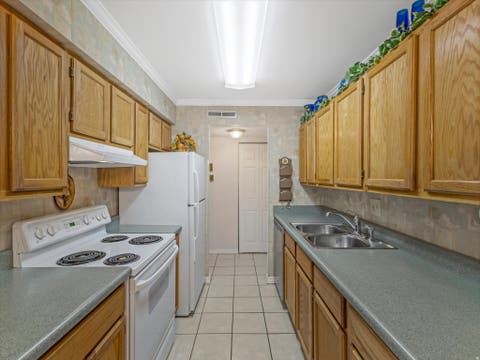 Tiny photo for 62 W LESTER AVE S #J-27, Murray, UT 84107 (MLS # 2174761)