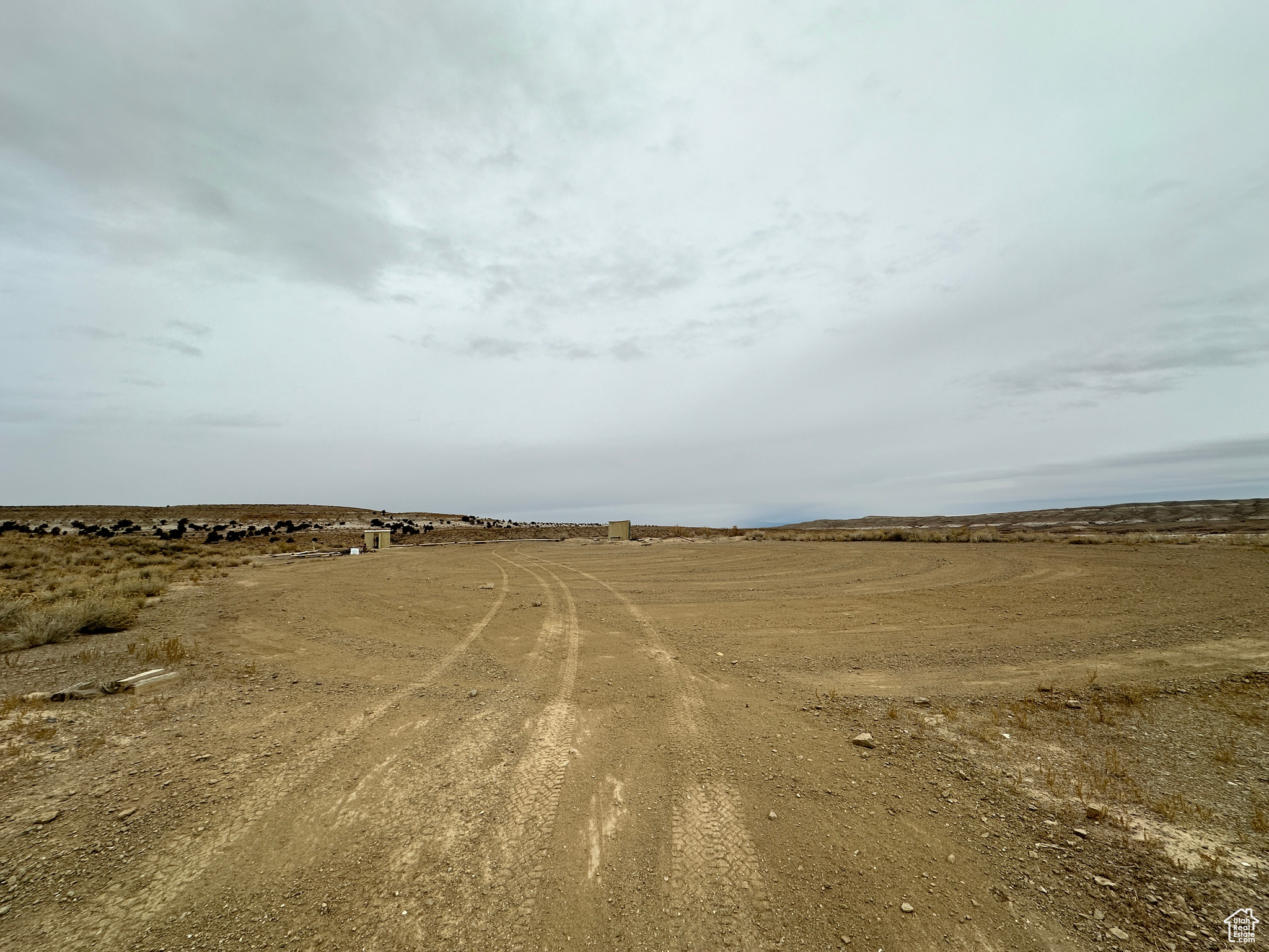 MOONDANCE RANCH - Land