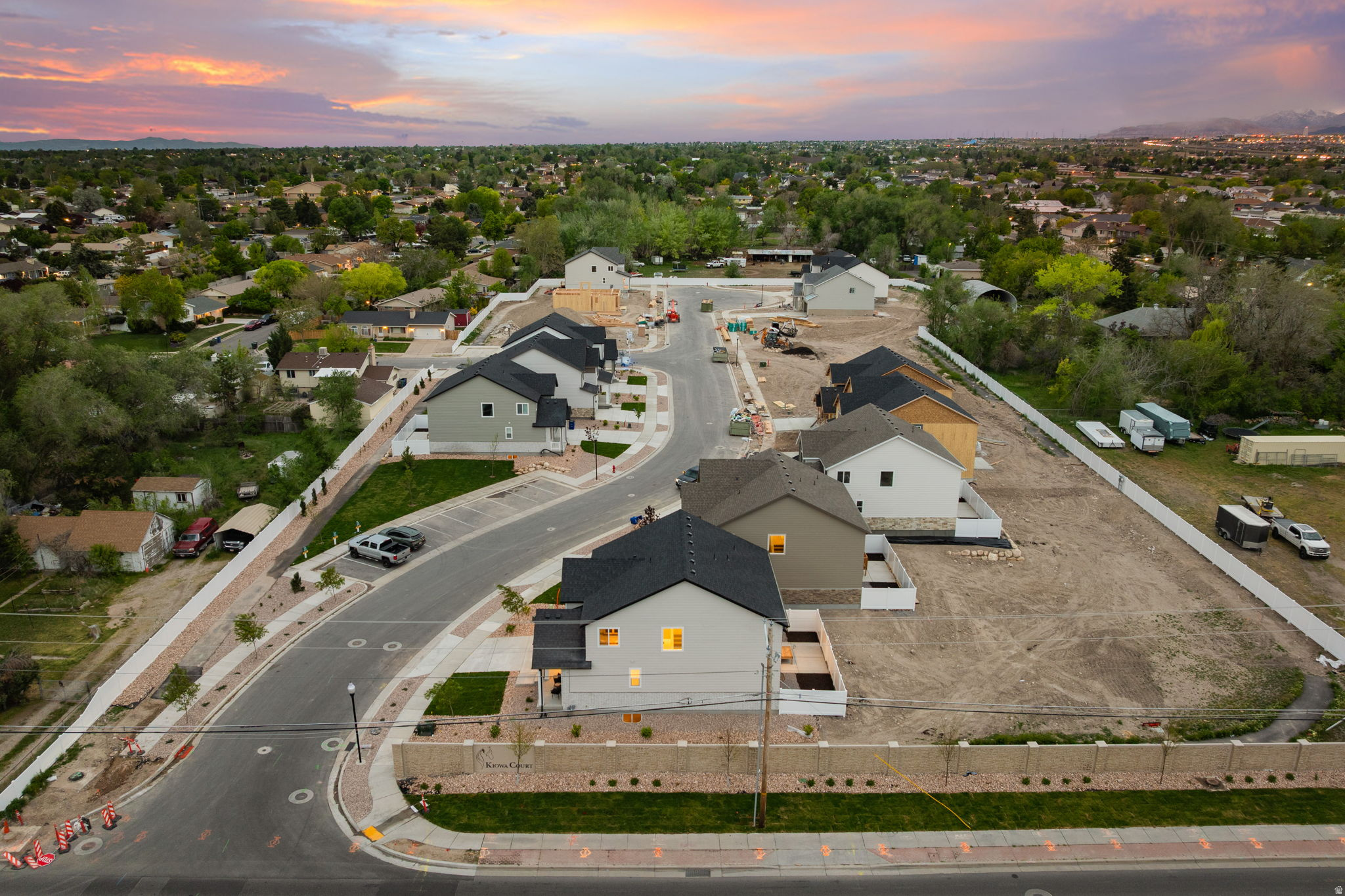 KIOWA COURT - Residential