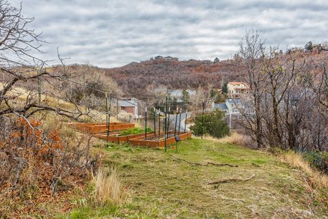 Tiny photo for 1483 E MAPLE HILLS DR, Bountiful, UT 84010 (MLS # 2125433)