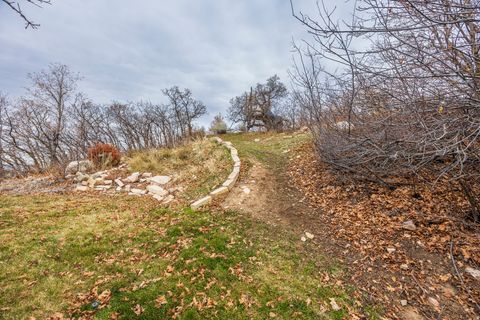 Tiny photo for 1483 E MAPLE HILLS DR, Bountiful, UT 84010 (MLS # 2125433)