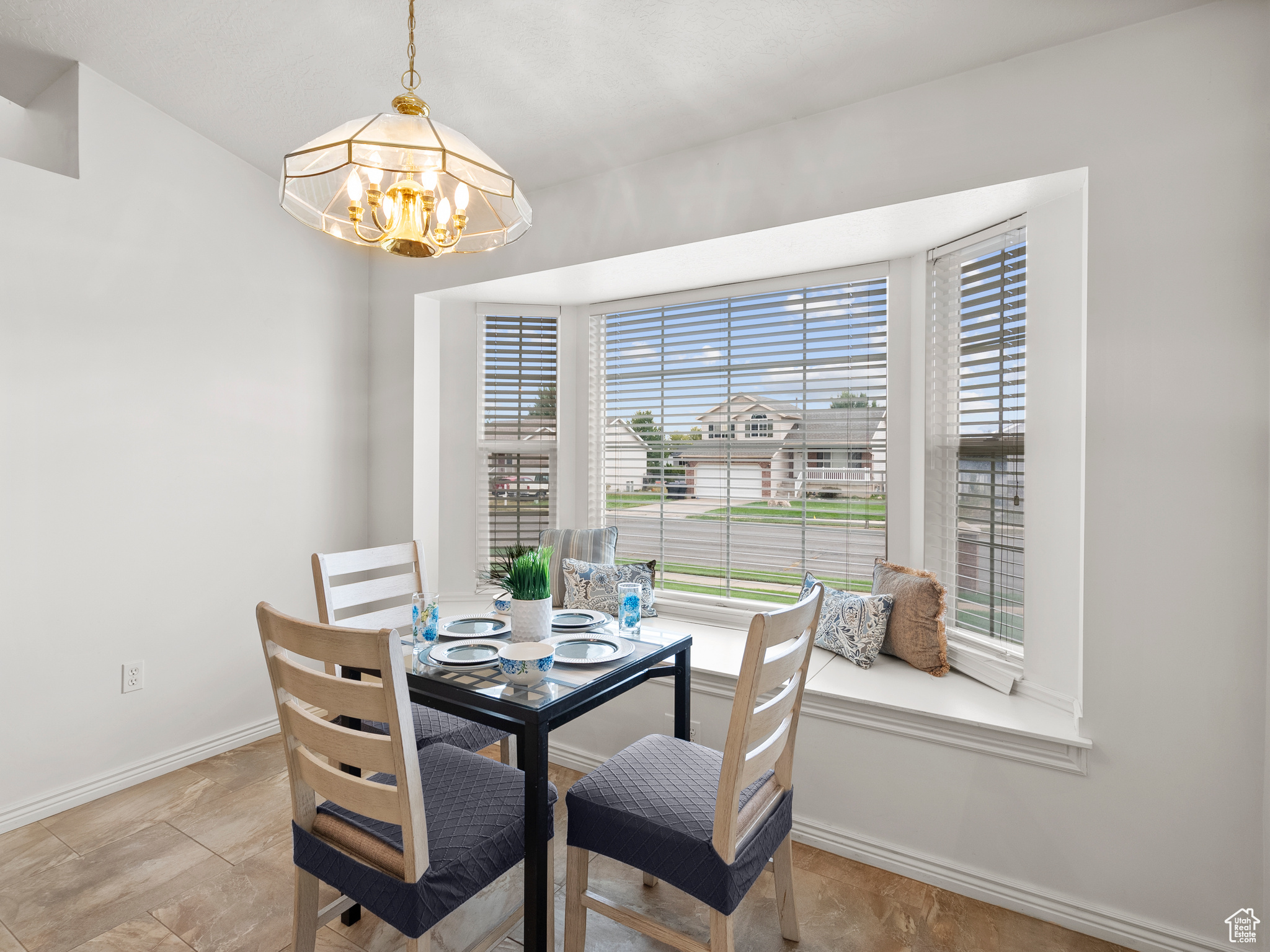CENTURY PARK - Residential