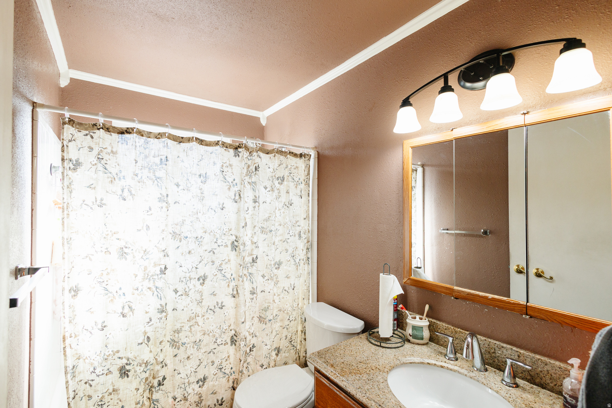 WESTERN HILLS - Residential