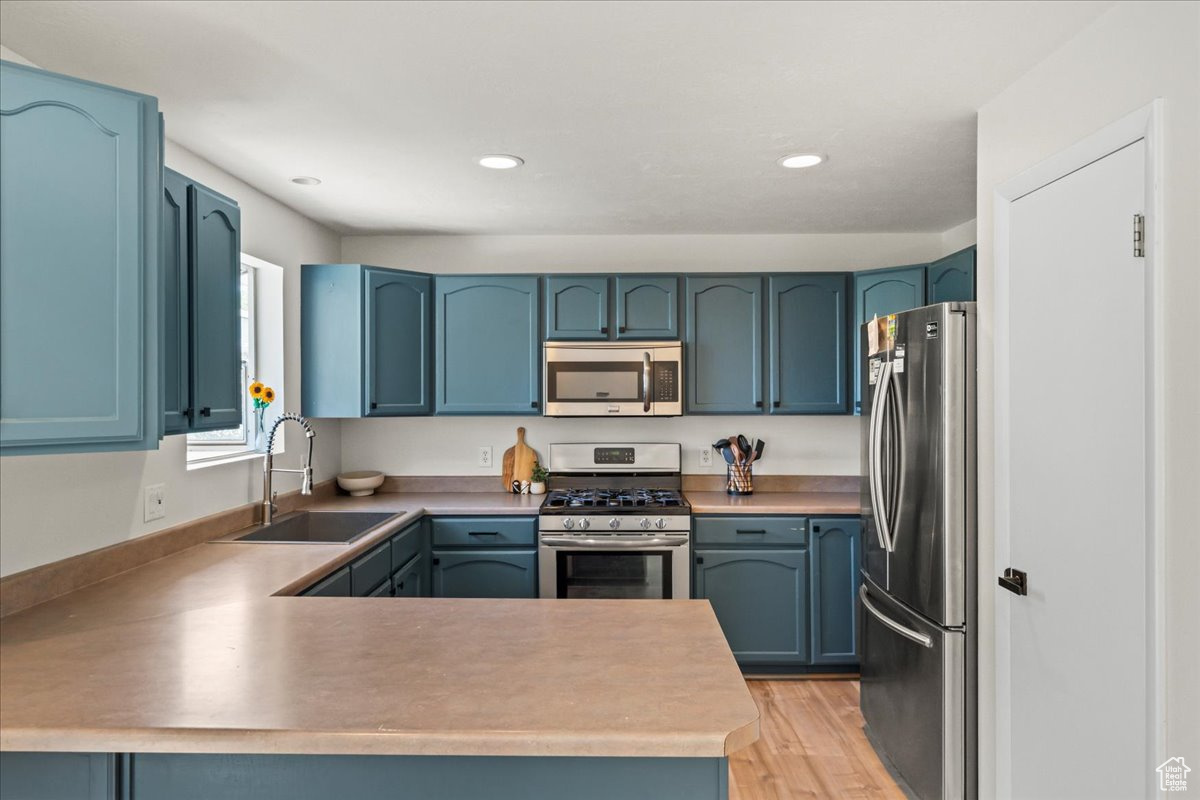 VALAIRE SUB - Residential