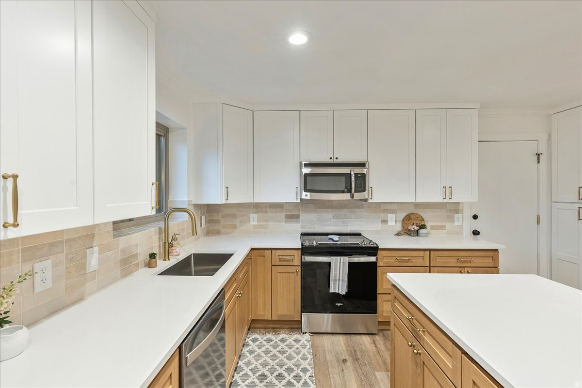 VINE STREET - Residential