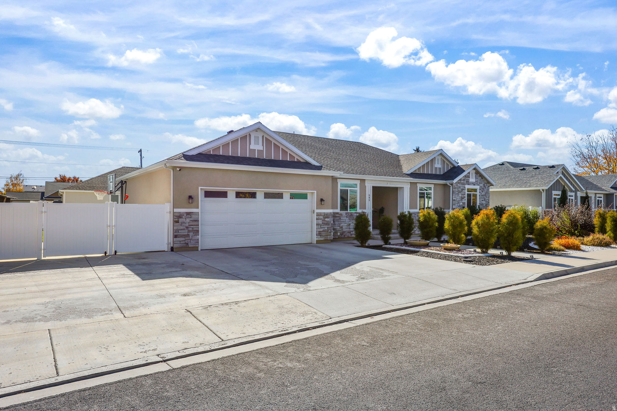 FOWLKE ESTATES - Residential