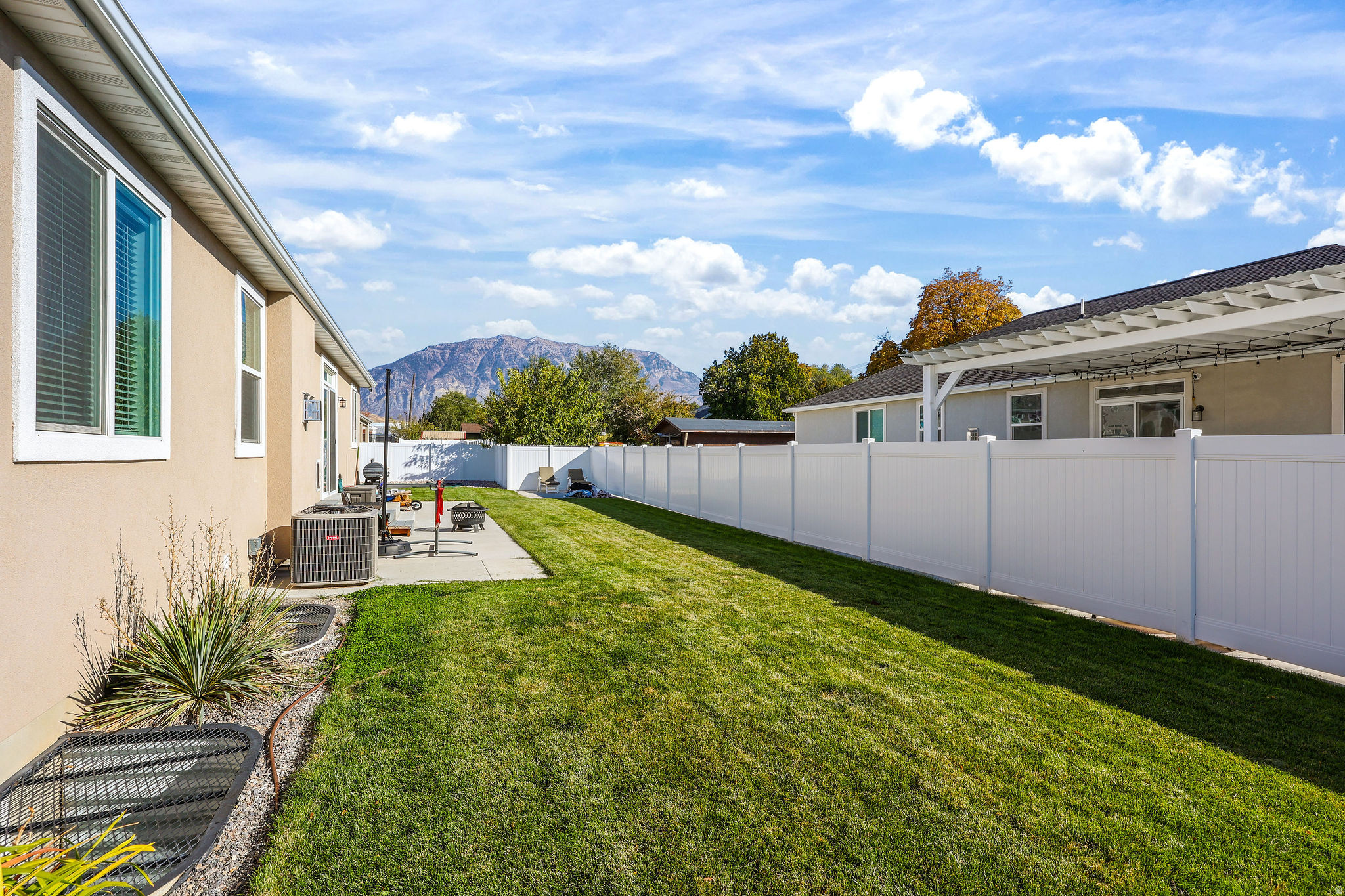 FOWLKE ESTATES - Residential