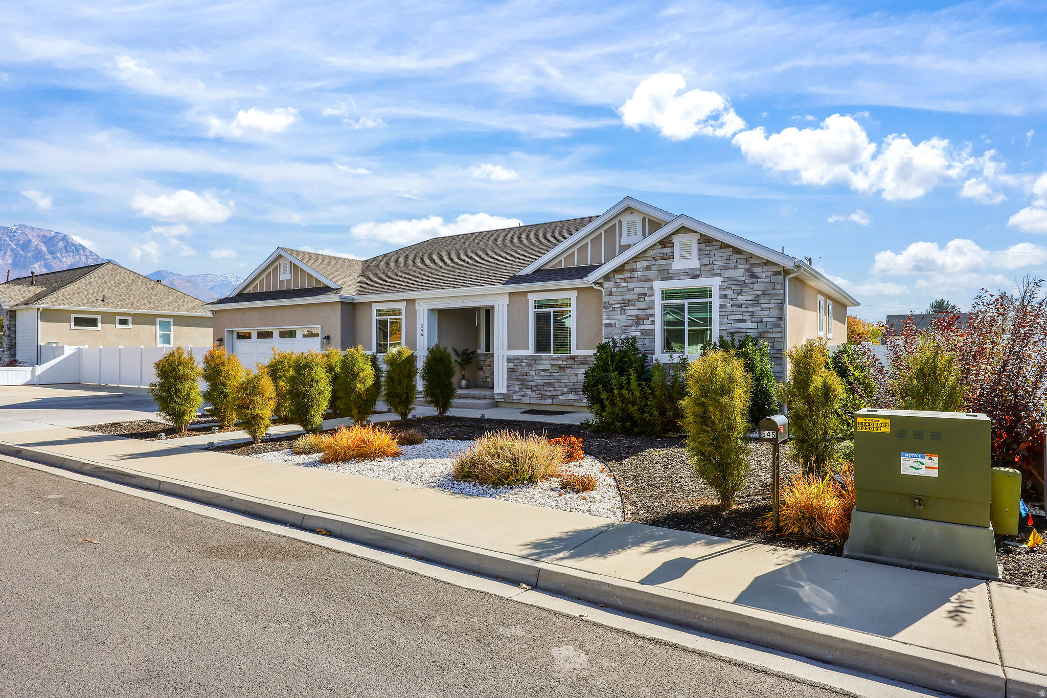 FOWLKE ESTATES - Residential