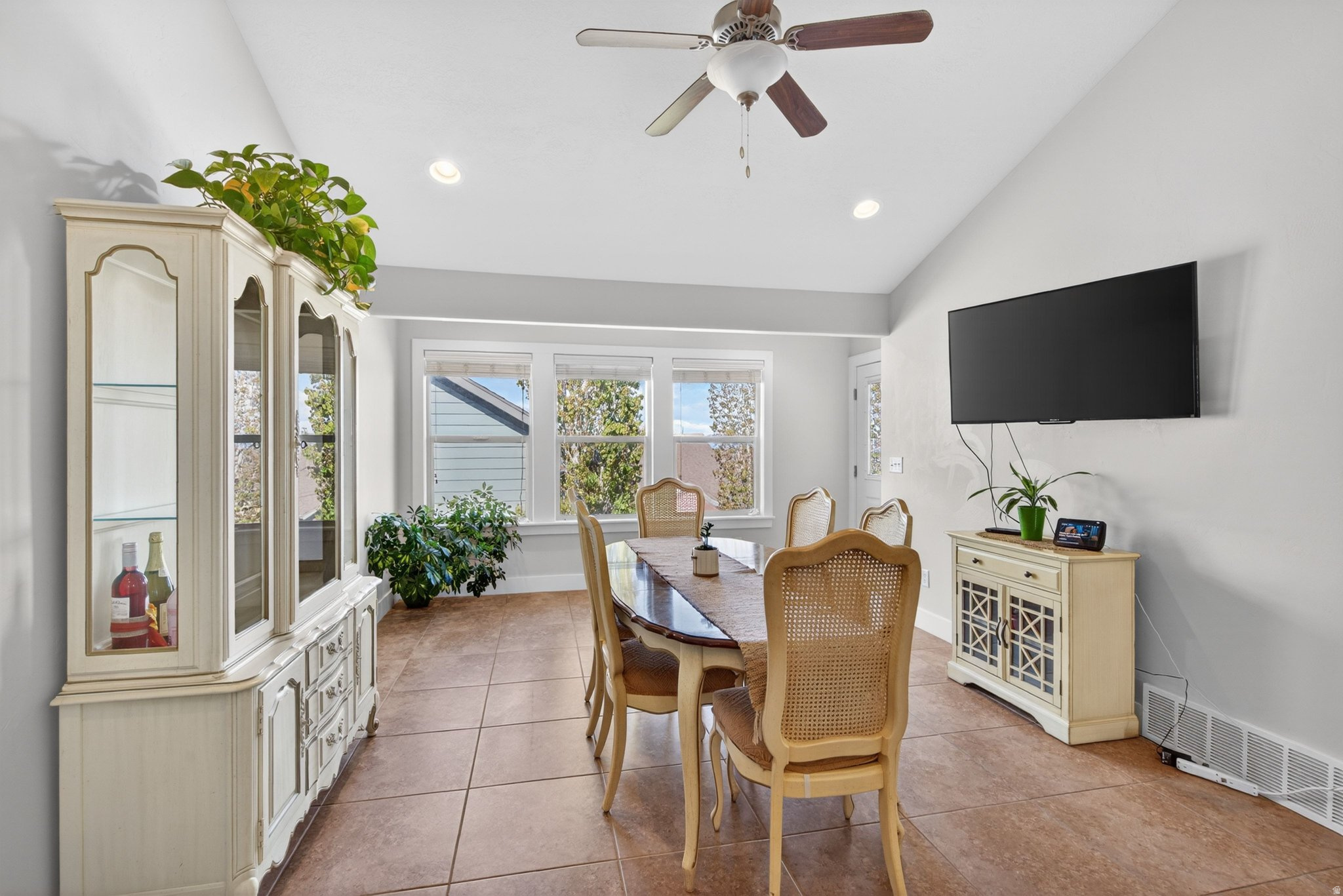 ORCHARD PINES - Residential