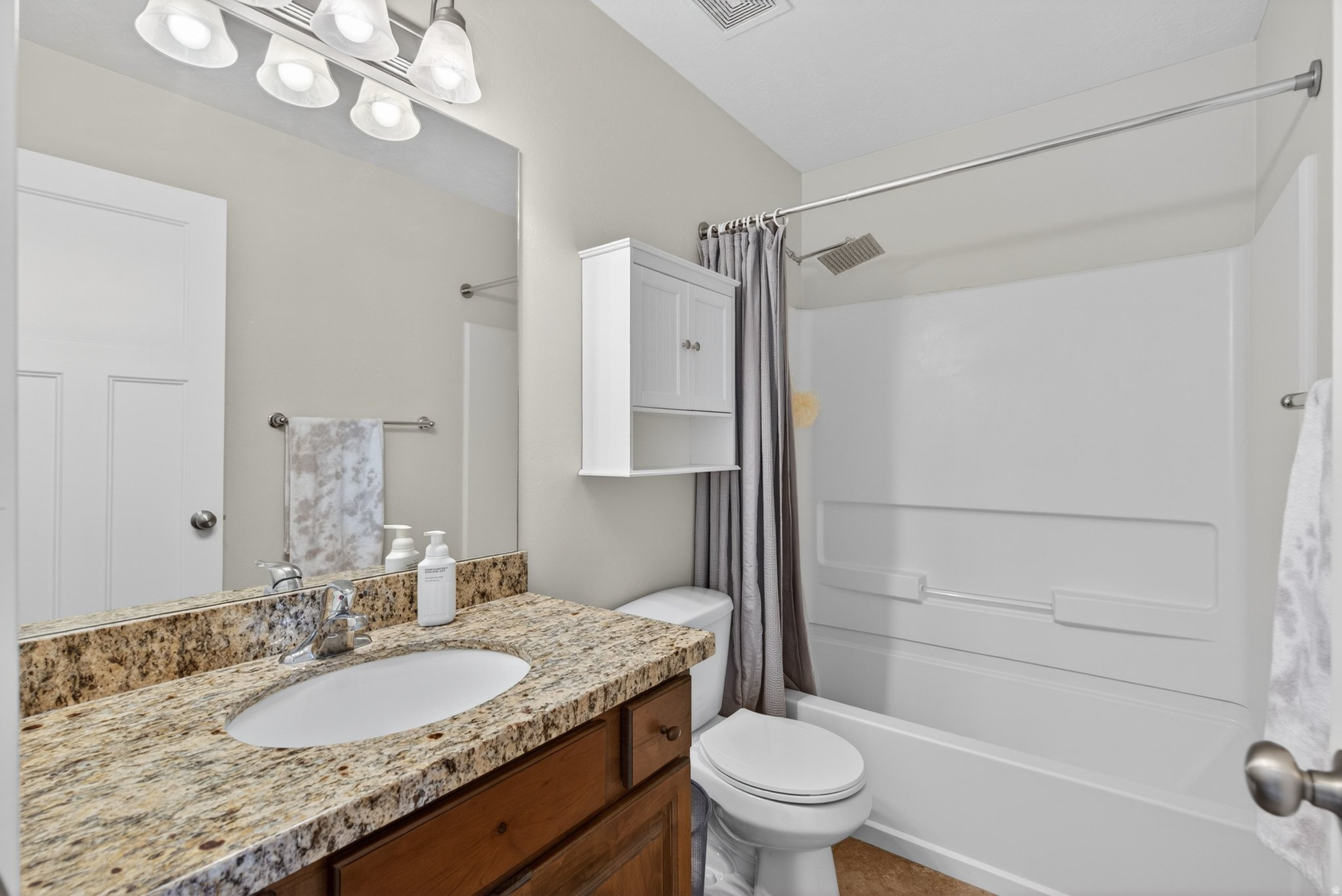 ORCHARD PINES - Residential