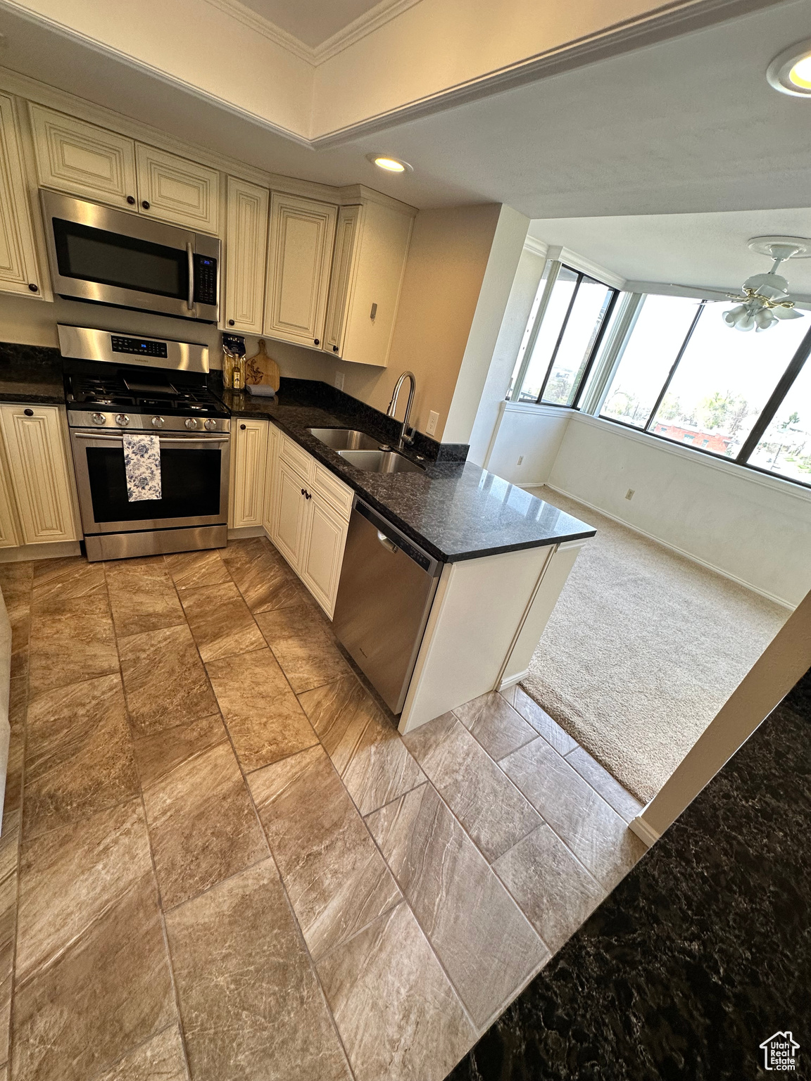 241 N Vine St St #901E, Salt Lake City, Utah image 2
