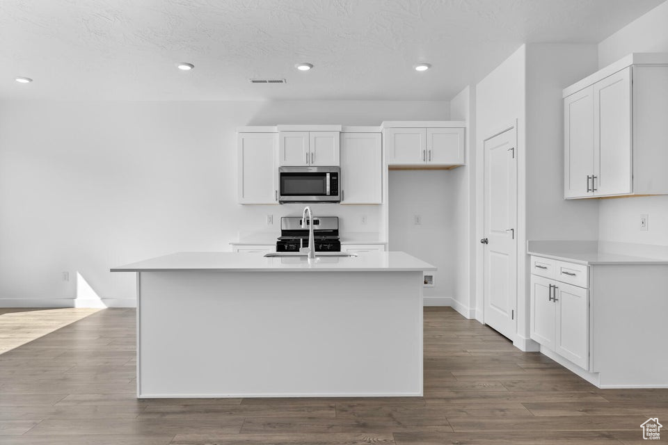 LONG VALLEY - Residential