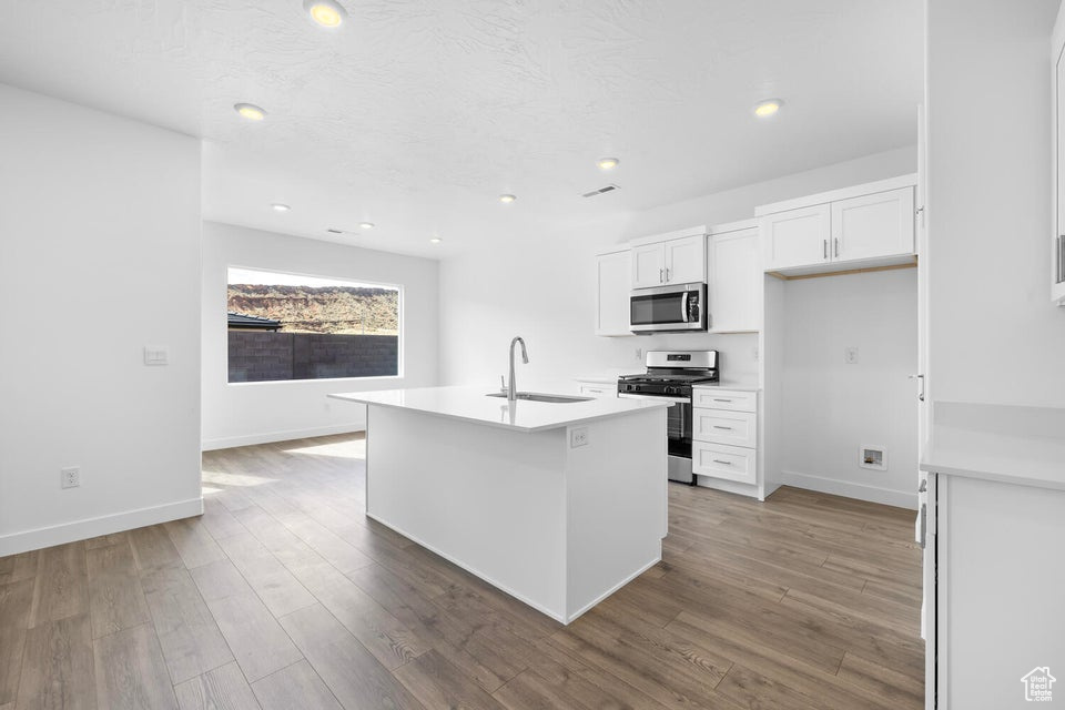 LONG VALLEY - Residential