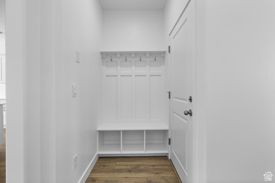 LONG VALLEY - Residential