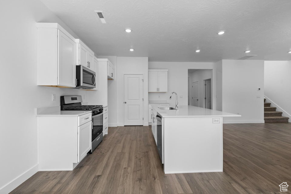 LONG VALLEY - Residential