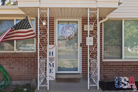Tiny photo for 169 W 400 N, Clearfield, UT 84015 (MLS # 2115064)