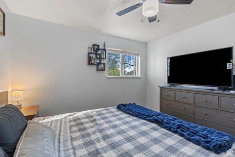 Tiny photo for 169 W 400 N, Clearfield, UT 84015 (MLS # 2115064)