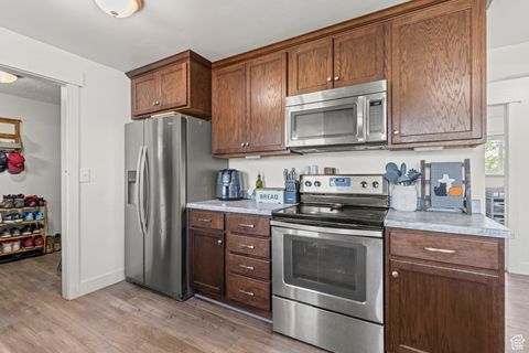 Tiny photo for 169 W 400 N, Clearfield, UT 84015 (MLS # 2115064)