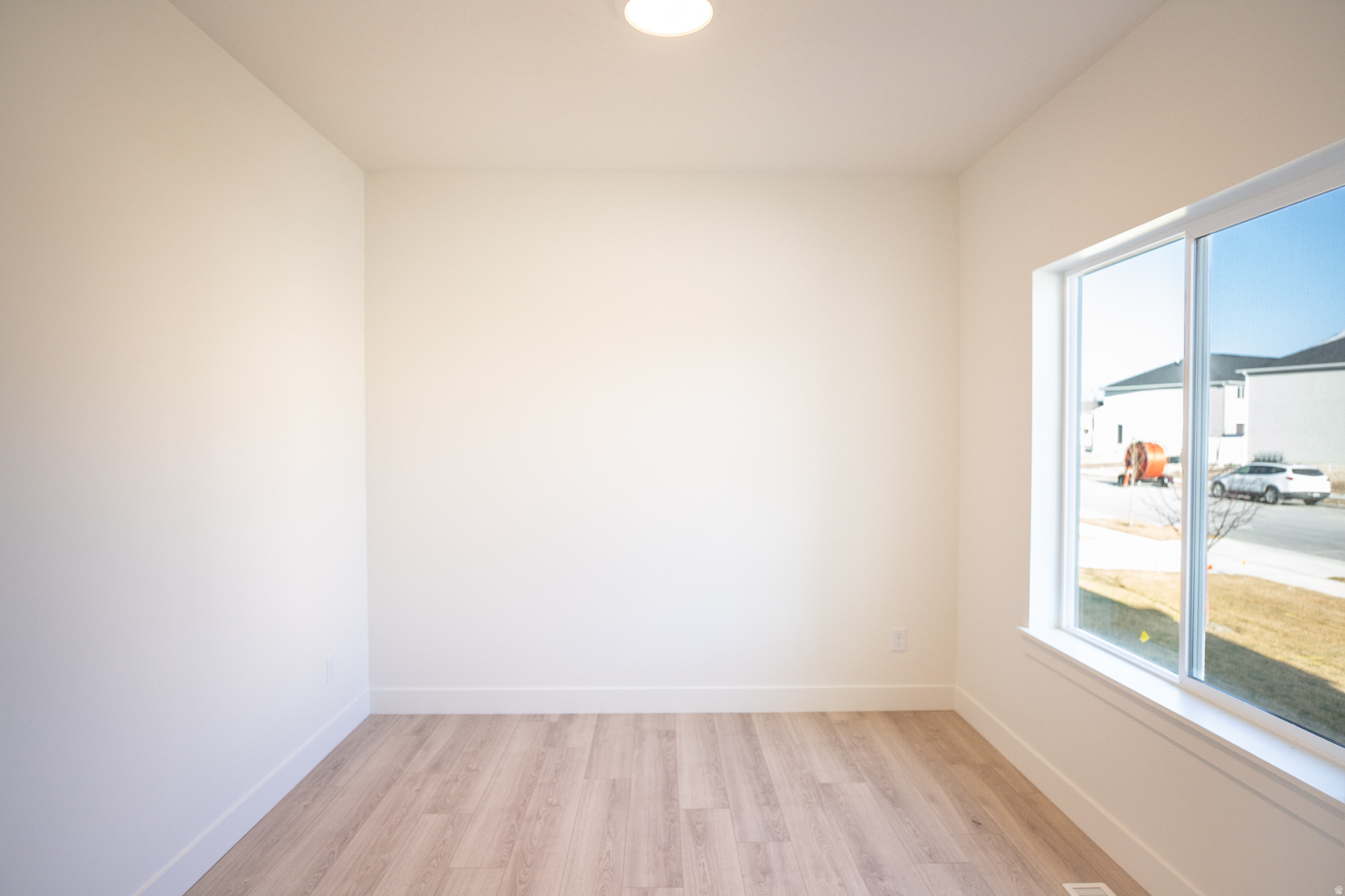 SALEM FIELDS - Residential