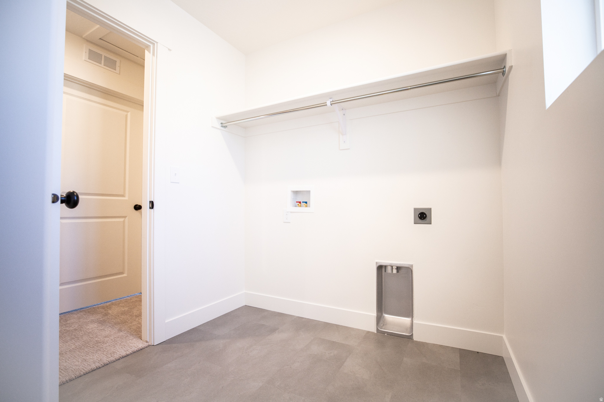 SALEM FIELDS - Residential