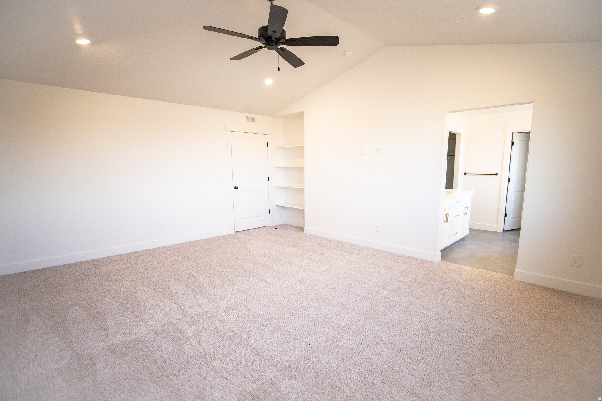 SALEM FIELDS - Residential