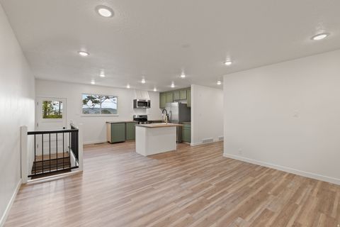 Tiny photo for 596 S 1500 E, Provo, UT 84606 (MLS # 2151310)