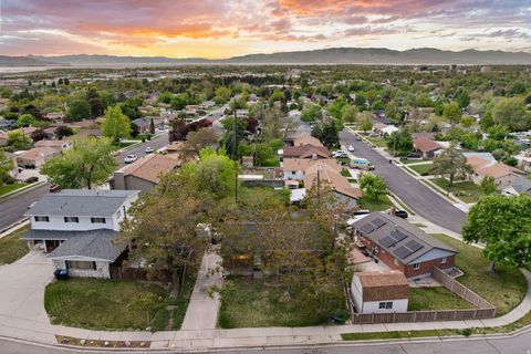 Tiny photo for 596 S 1500 E, Provo, UT 84606 (MLS # 2151310)