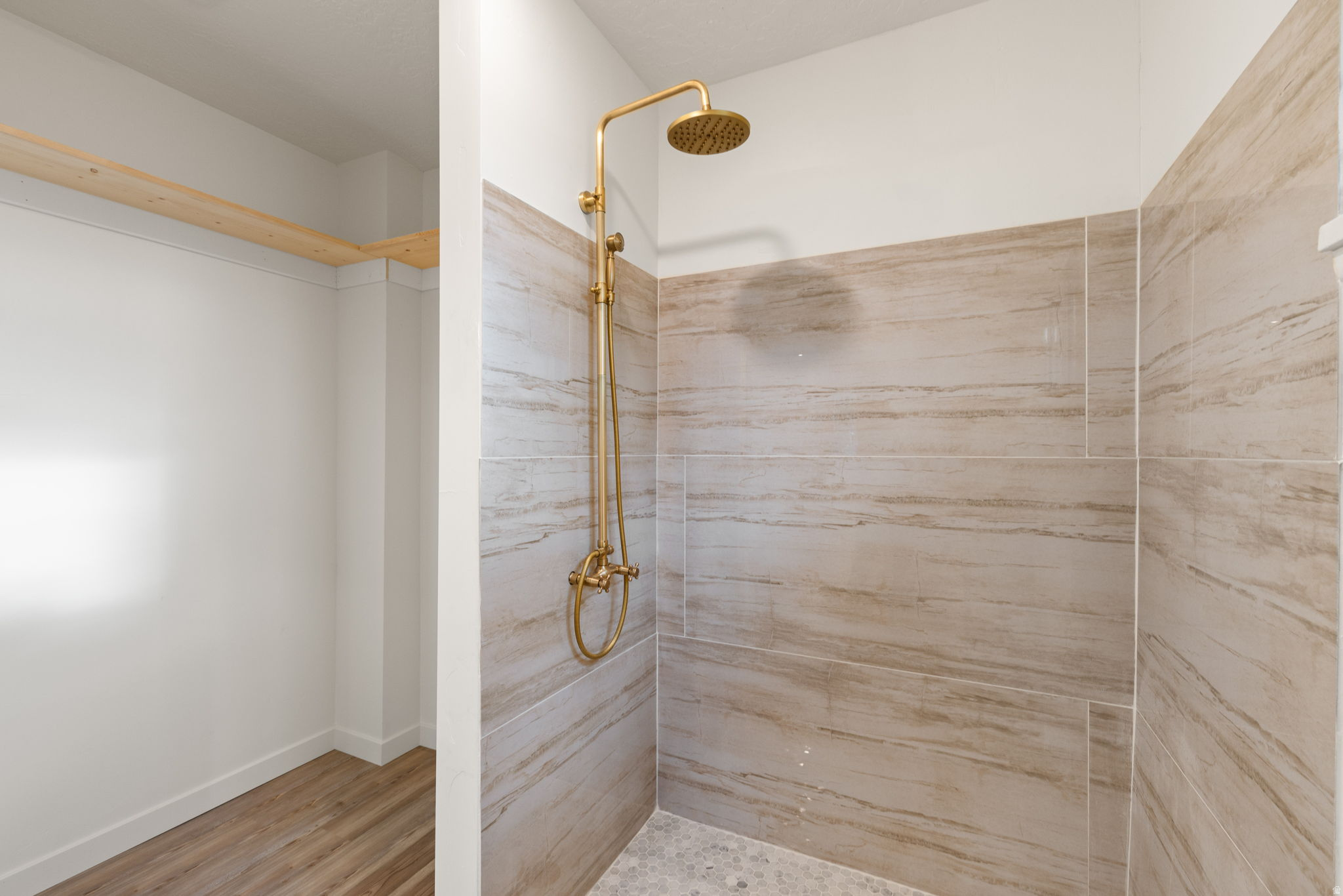 HIGHLAND TERRACE - Residential