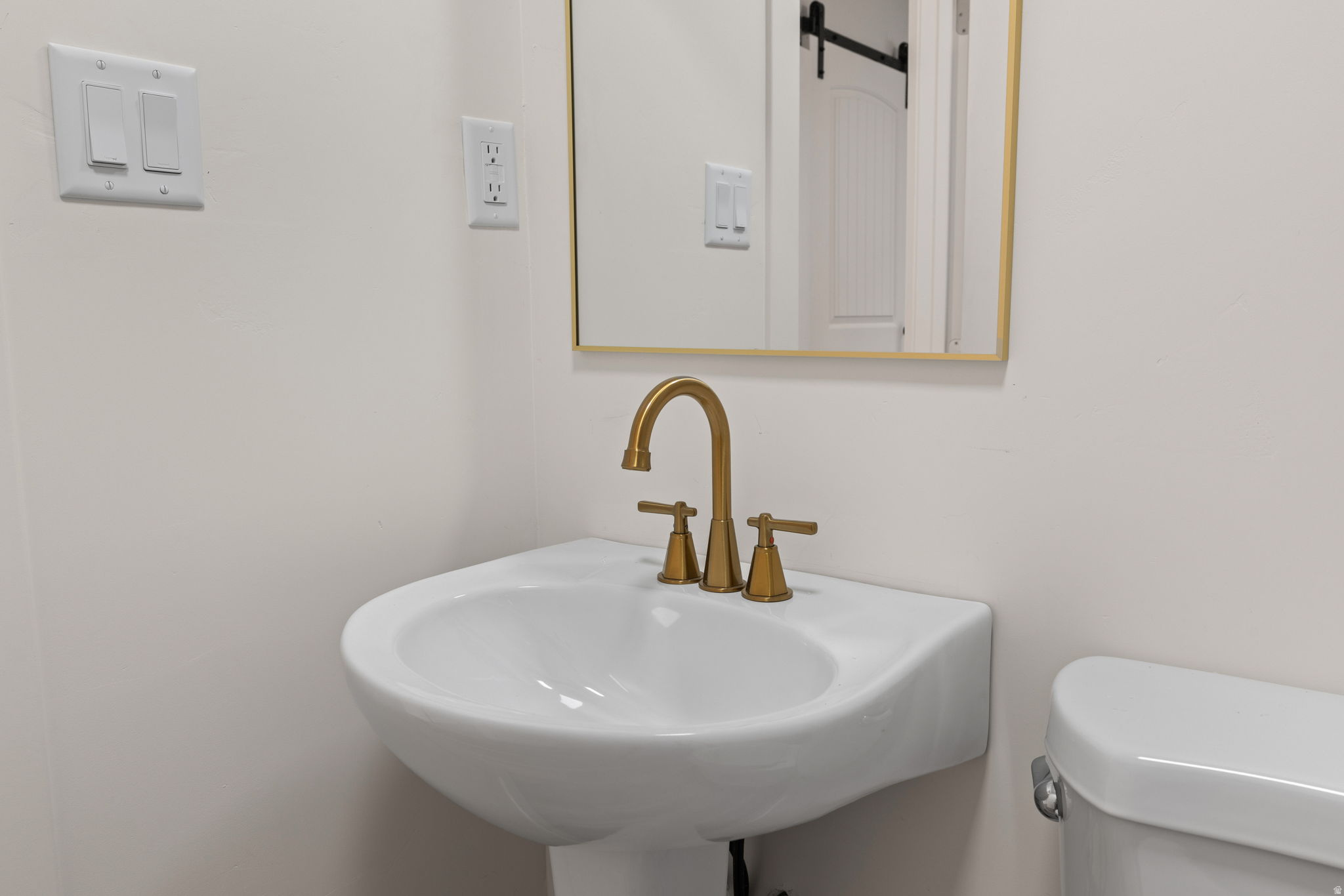 HIGHLAND TERRACE - Residential