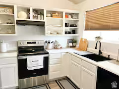 KINGSPOINTE - Residential Lease