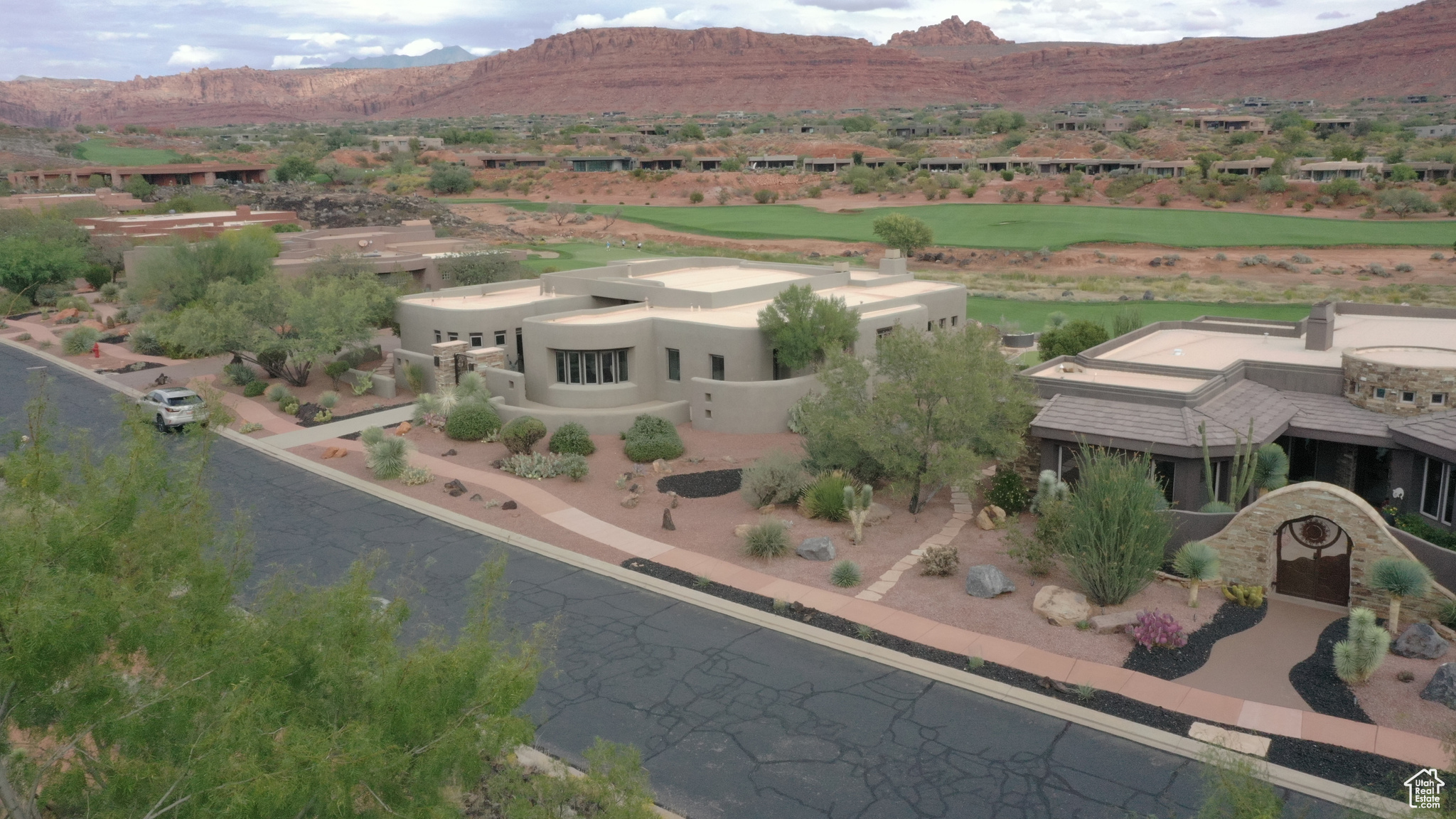 ENTRADA AT SNOW CANYON CHACO BENCH - Residential
