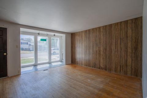 Tiny photo for 4380 W RUTGERS AVE, West Valley City, UT 84120 (MLS # 2154930)