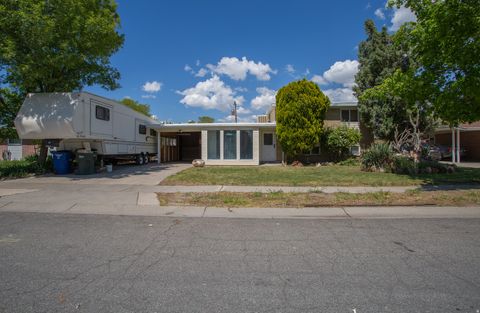 Photo of 4380 W RUTGERS AVE, West Valley City, UT 84120 (MLS # 2154930)