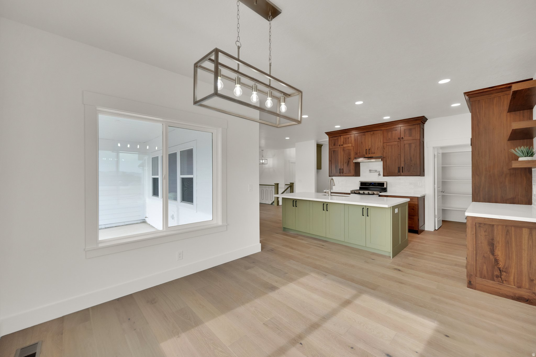 FALL OAKS - Residential