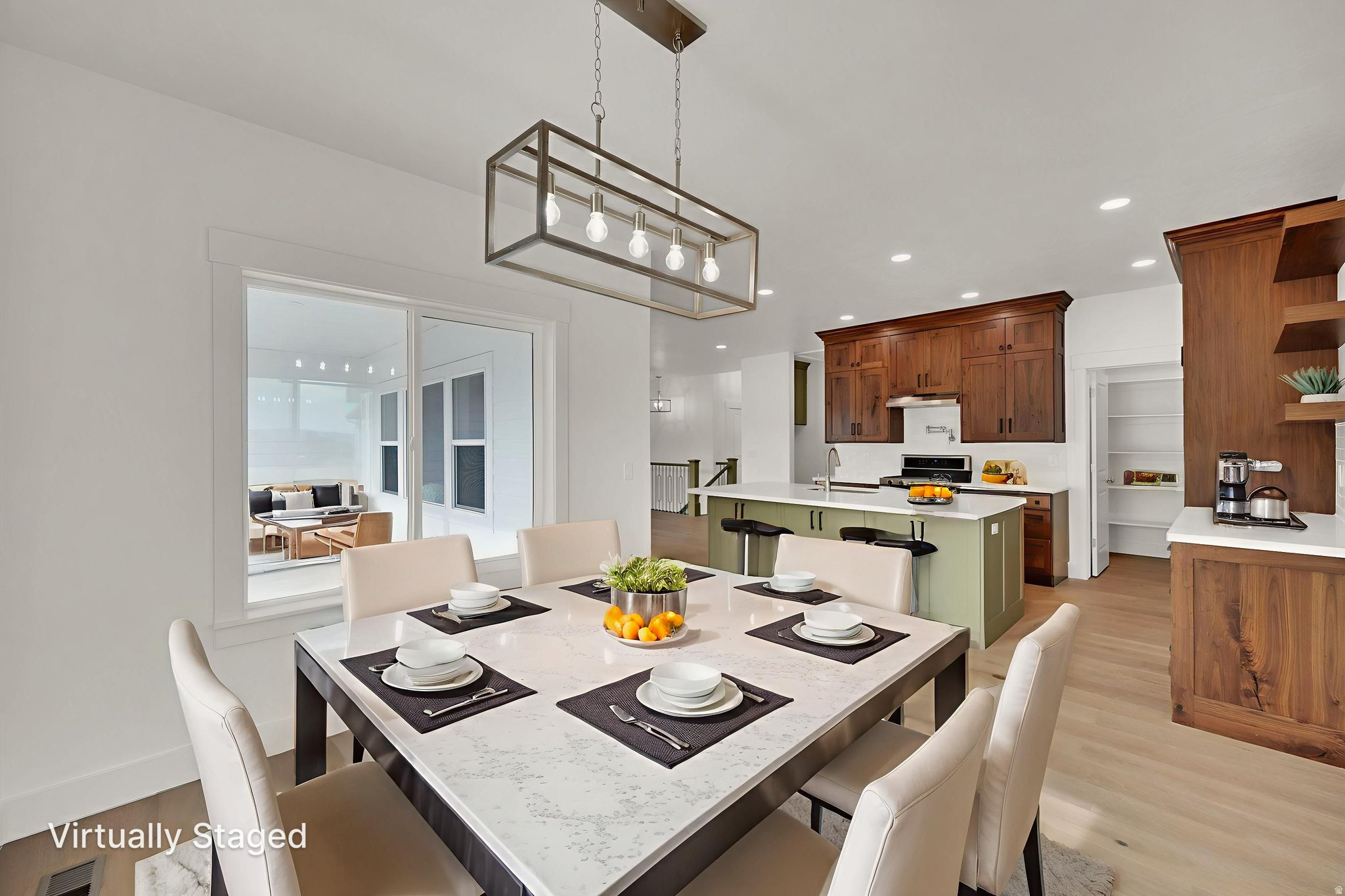 FALL OAKS - Residential