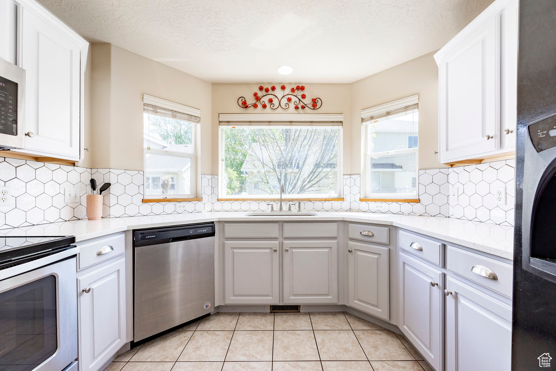 431 S 675, Centerville, Utah image 3