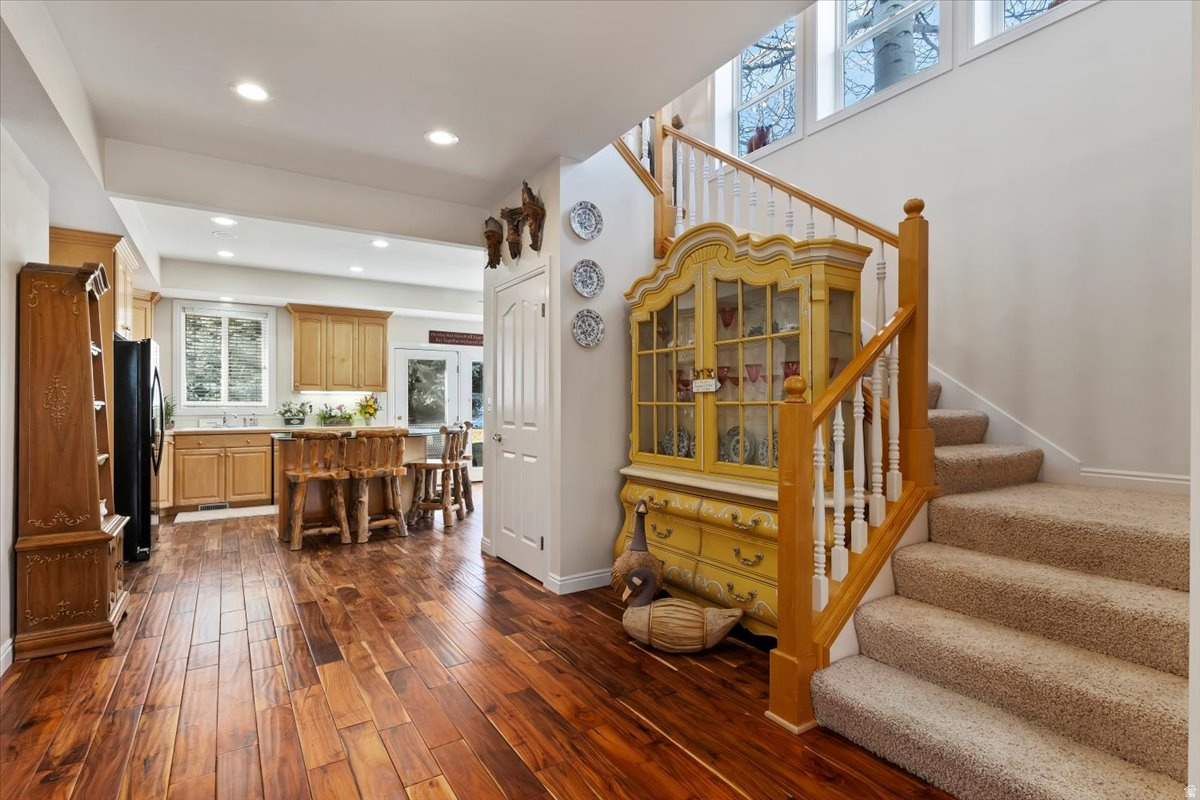 COTTAGES ON THE GREEN - Residential