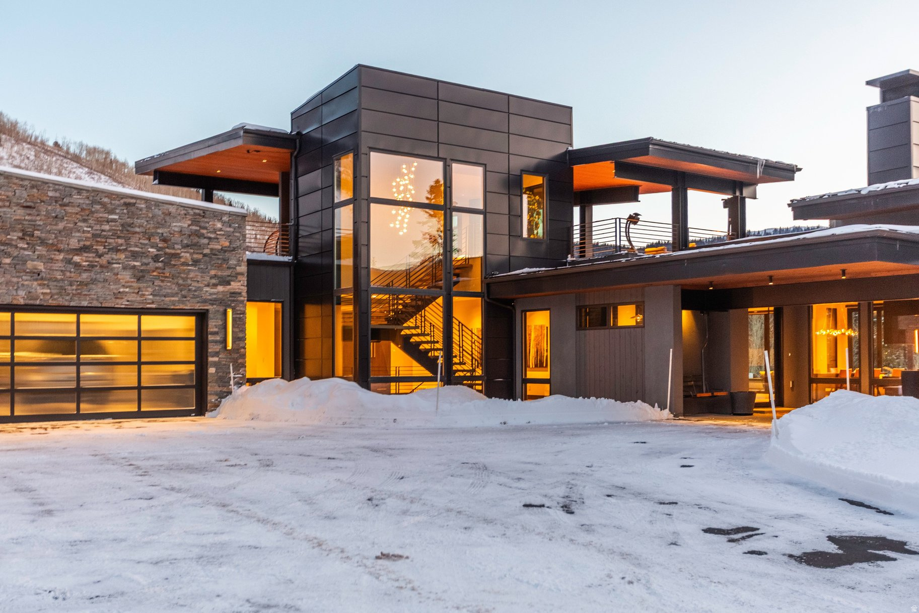 COLONY @WHITE PINE - Residential