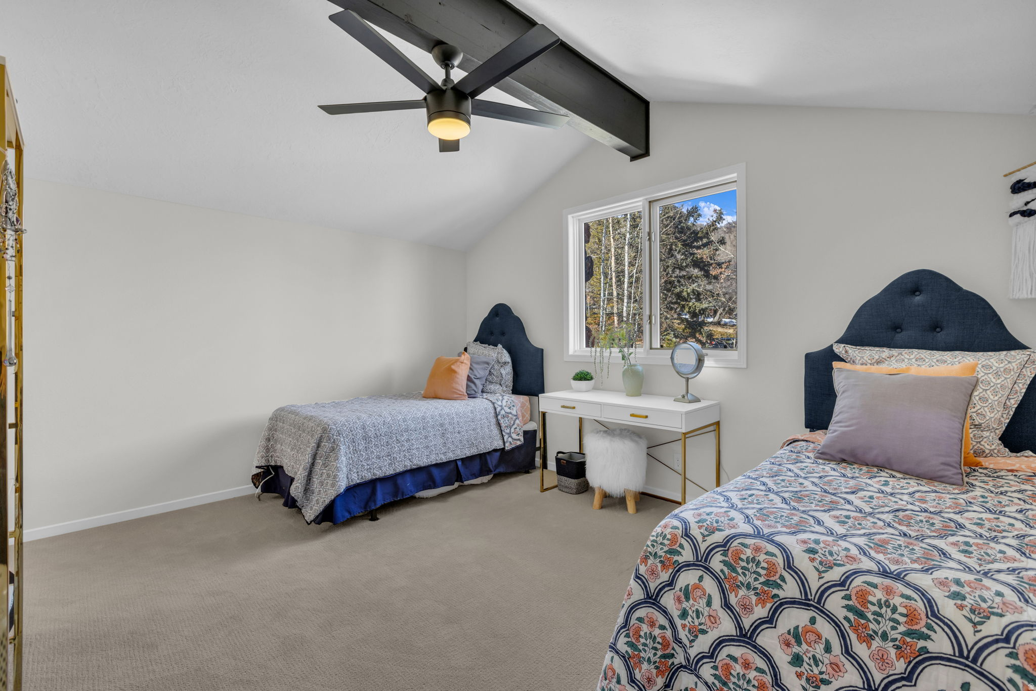 PINEBROOK - Residential