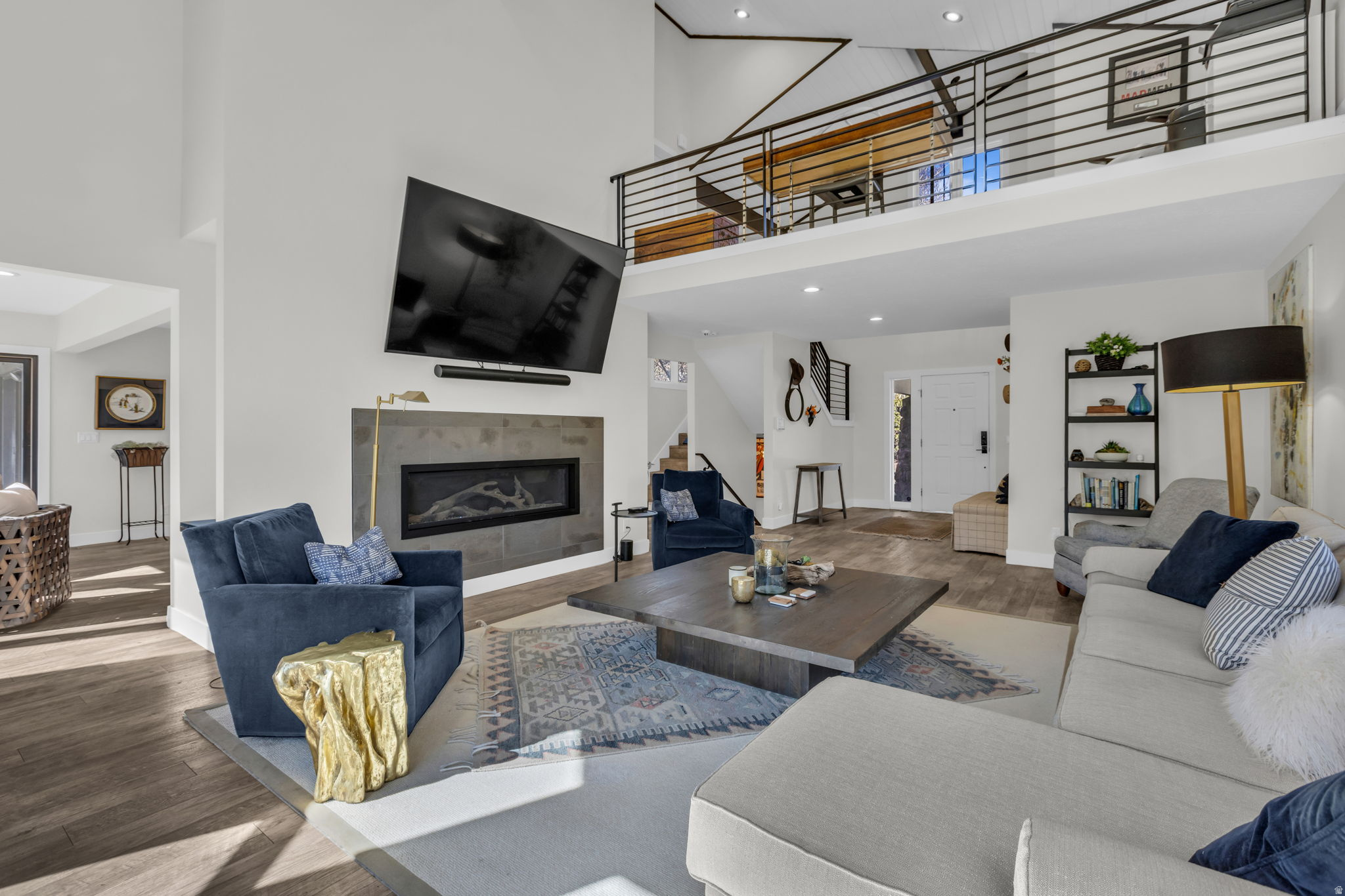 PINEBROOK - Residential