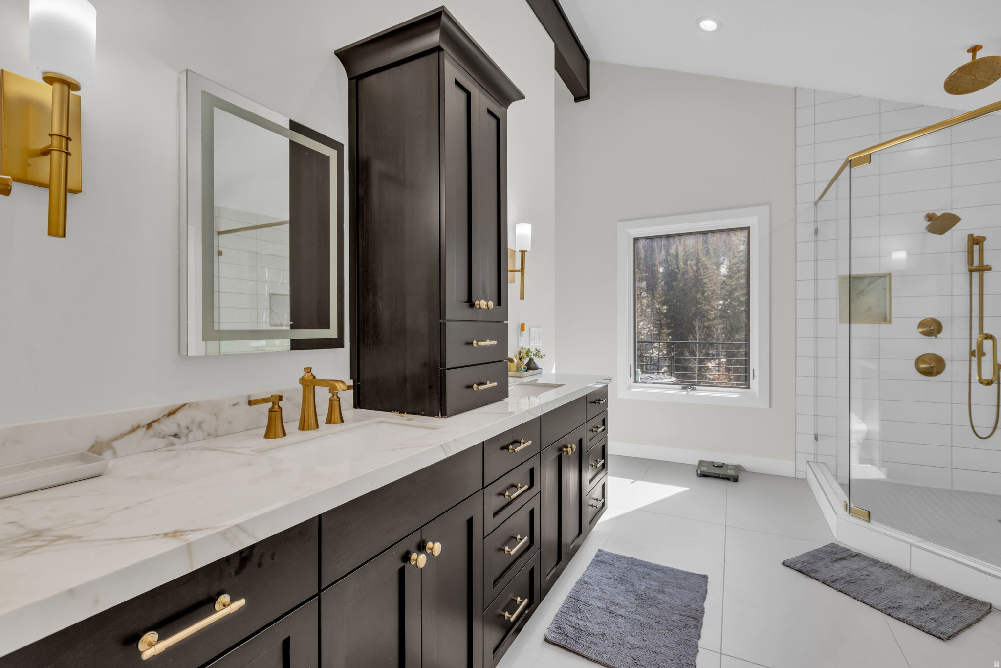 PINEBROOK - Residential