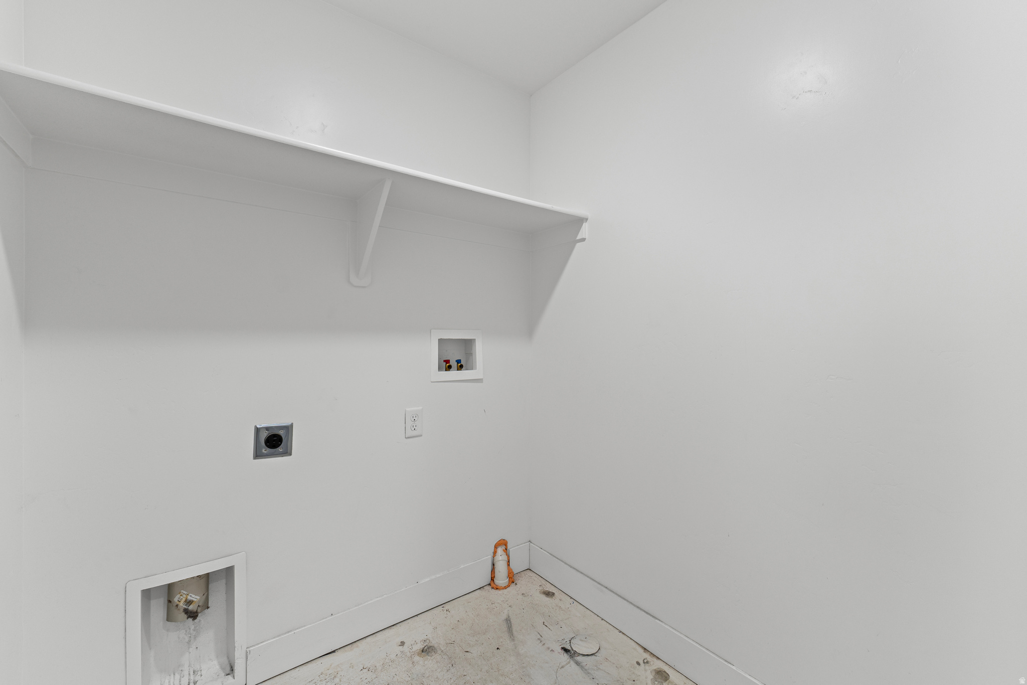 LONE TREE AT CIRCLE FIVE RANCH - Residential Lease