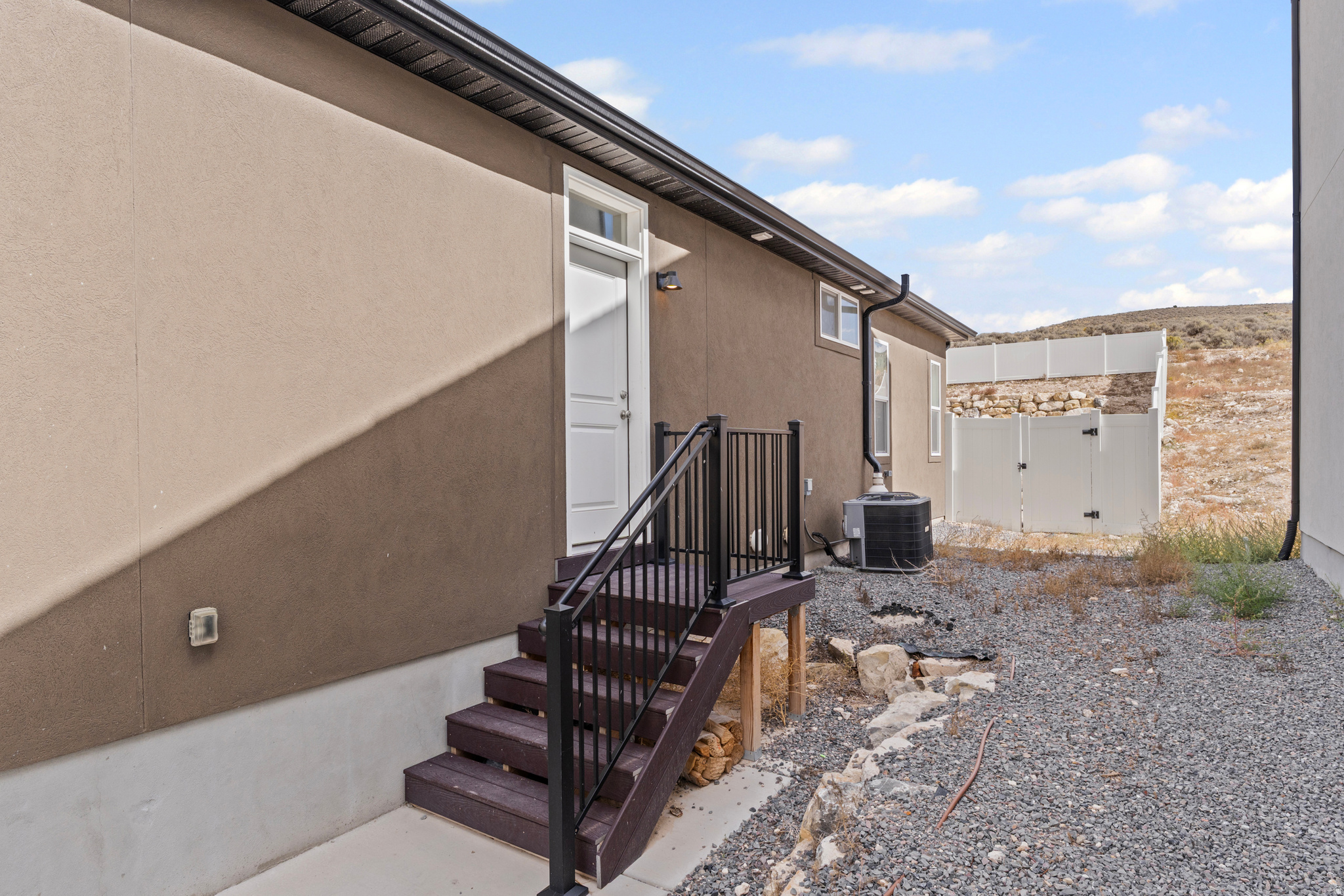 LONE TREE AT CIRCLE FIVE RANCH - Residential Lease