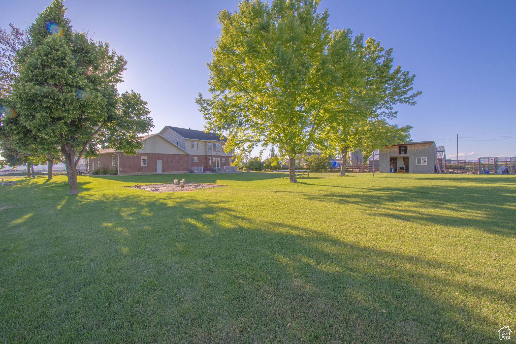 560 N 400, Smithfield, Utah image 37