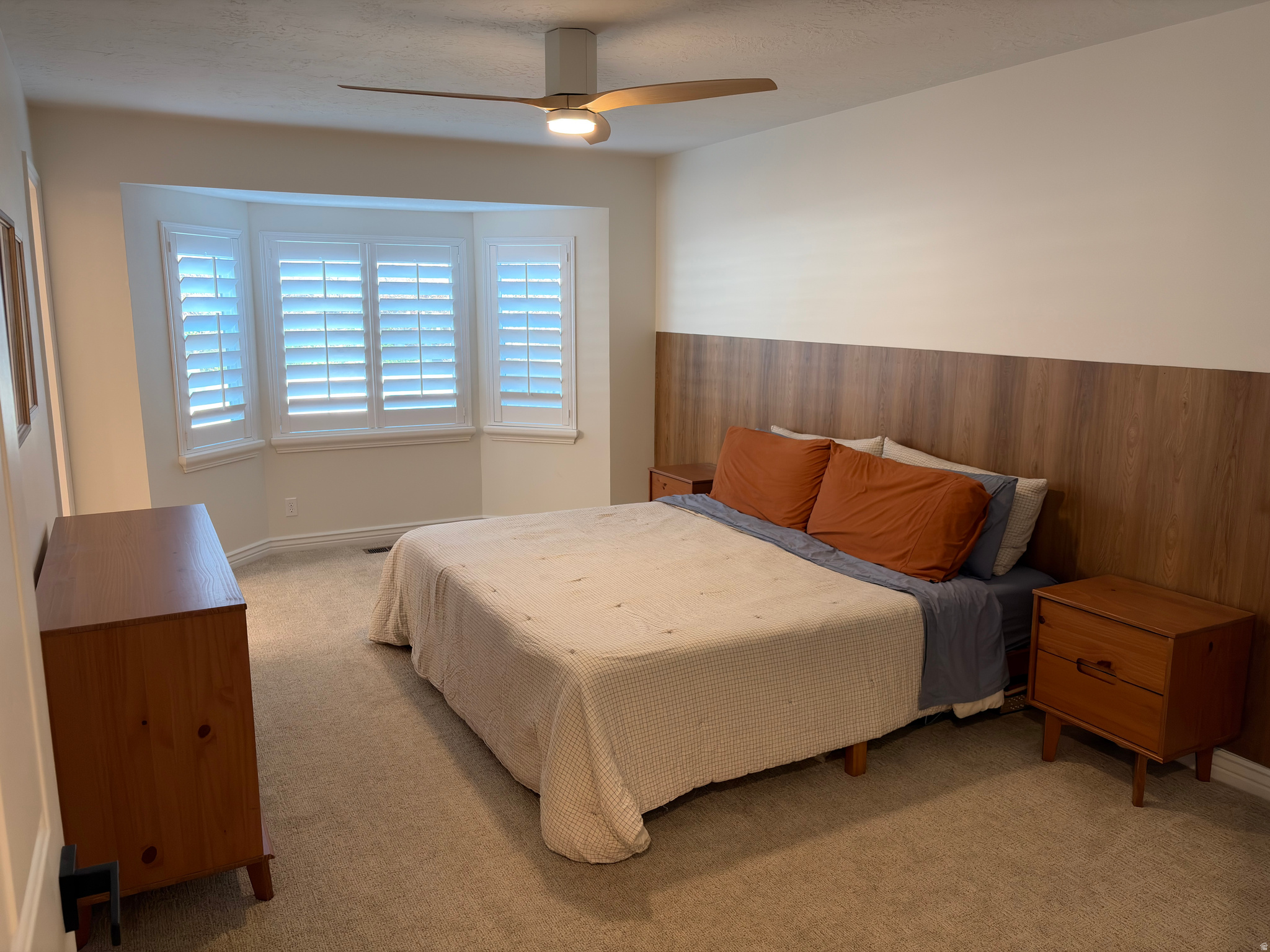 WHISPERWOOD - Residential