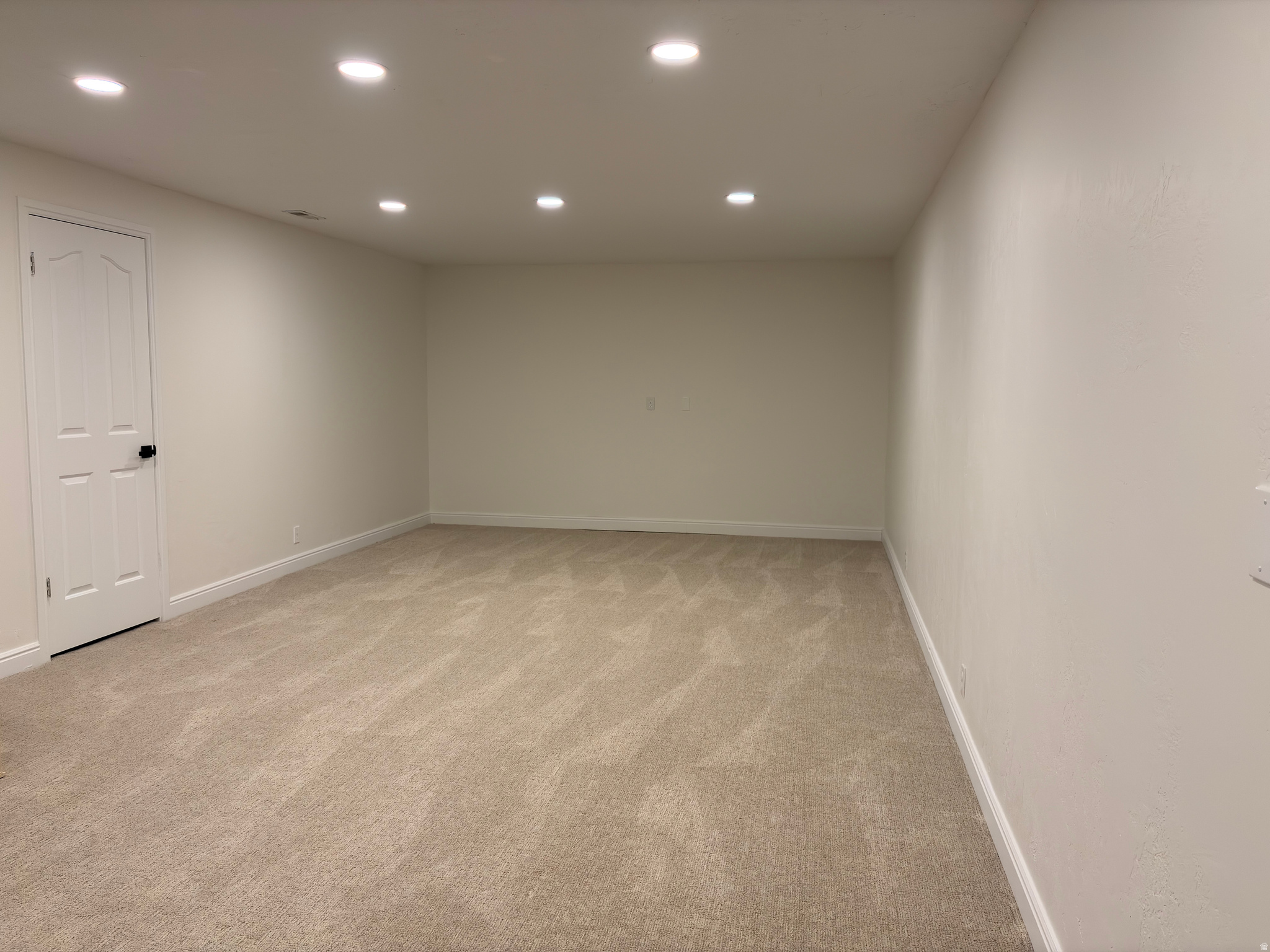 WHISPERWOOD - Residential