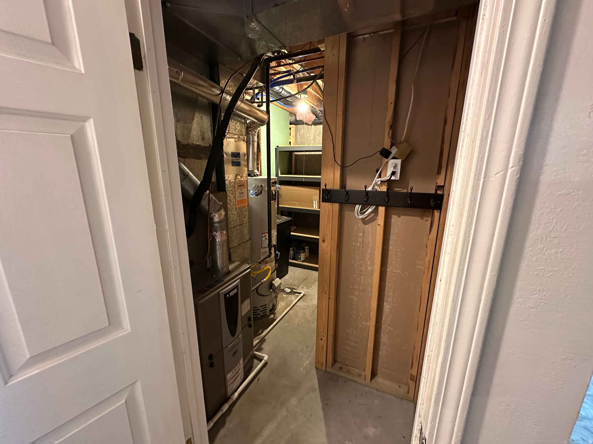 WHISPERWOOD - Residential