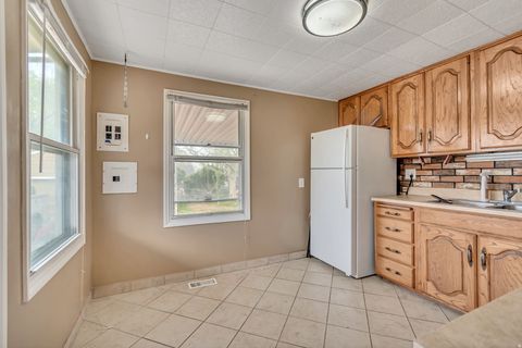 Tiny photo for 42 S 450 E, Clearfield, UT 84015 (MLS # 2147490)