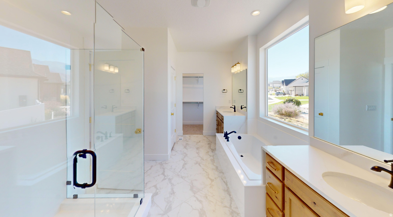 RASPBERRY FIELDS - Residential