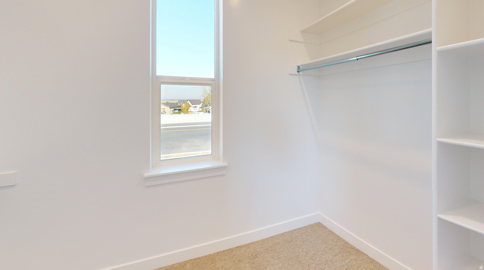 RASPBERRY FIELDS - Residential